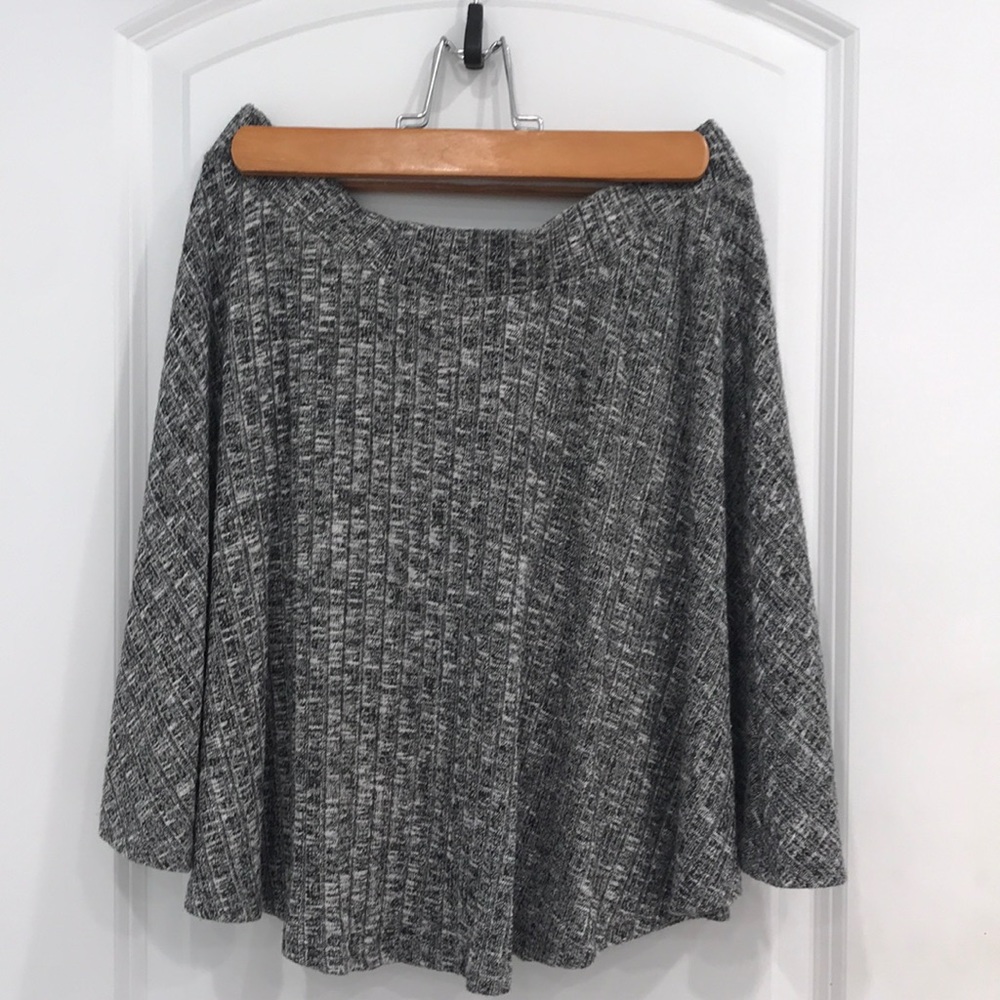 Forever 21 Grey Skater Skirt Size L